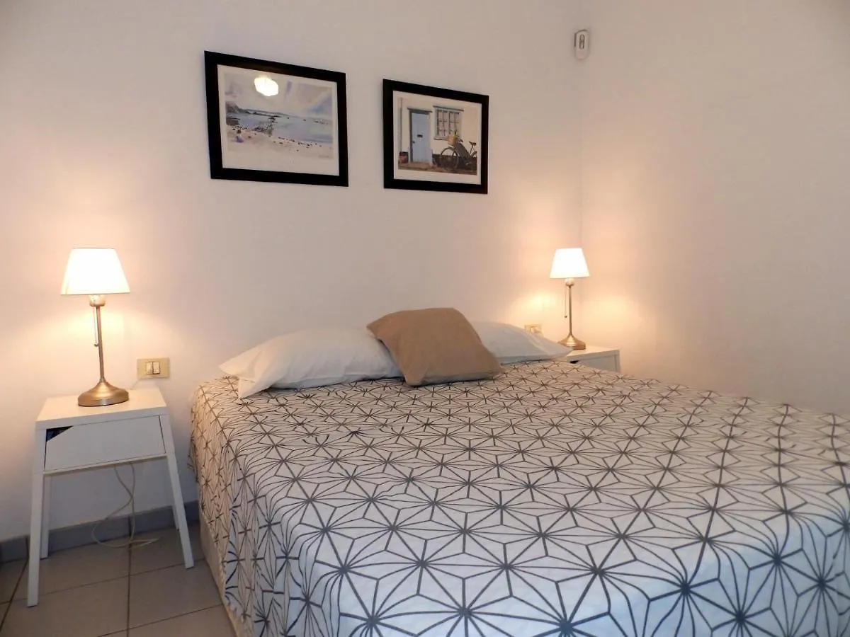 Apartamento Costa Roja Views El Médano 0*,  Hiszpania